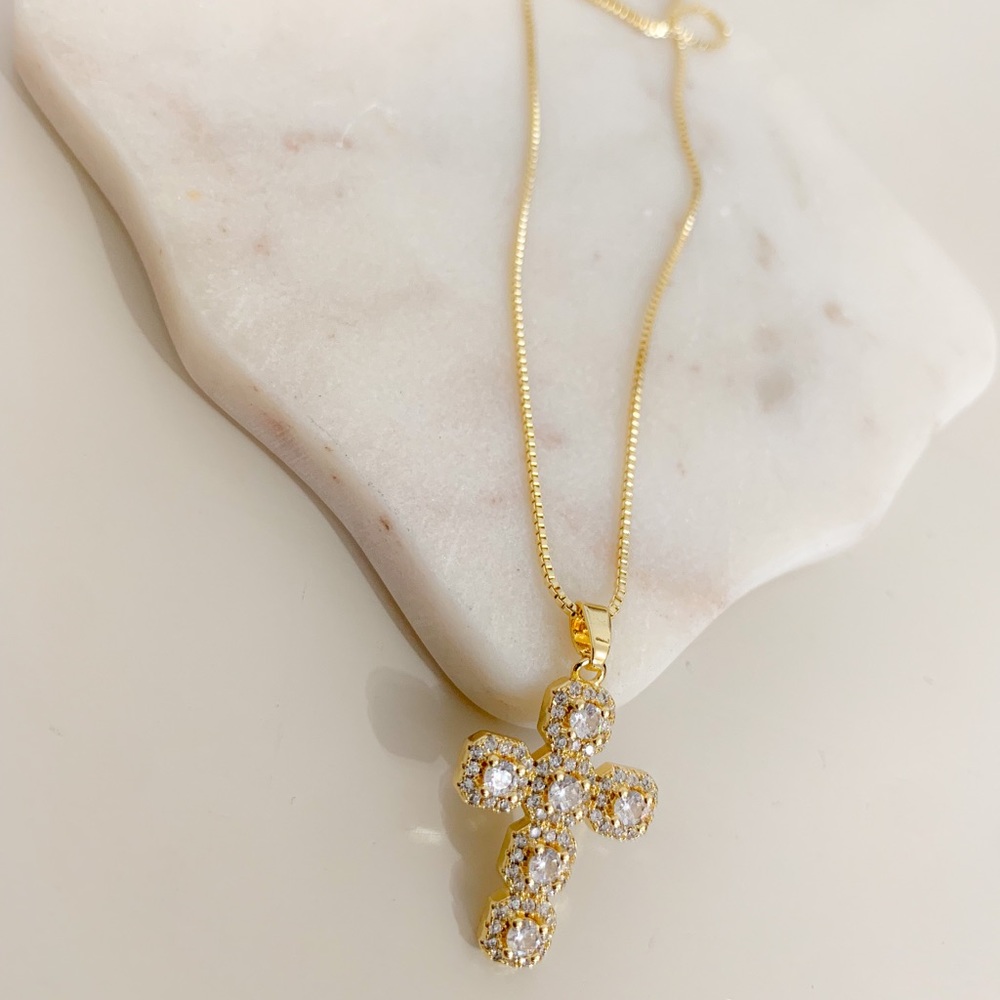 🎉HP🎉 Statement Cross Necklace | 14k Gold Filled - Picture 5 of 11